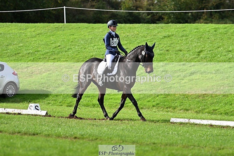 241025-122616-07286 - 553-Hanna.Bertorelli-BWTH.CLASSIC.CUT