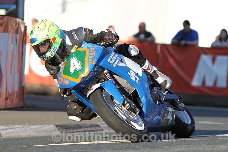  - Saturday Practice Newcomers/Supertwins