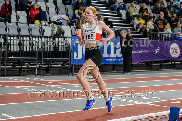 Age26SAT-915342 - Track Female Set Two