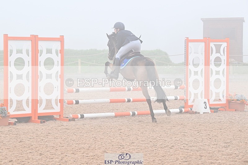 240506A-091718-08008 - Cls 1 Pony Intro 70cm