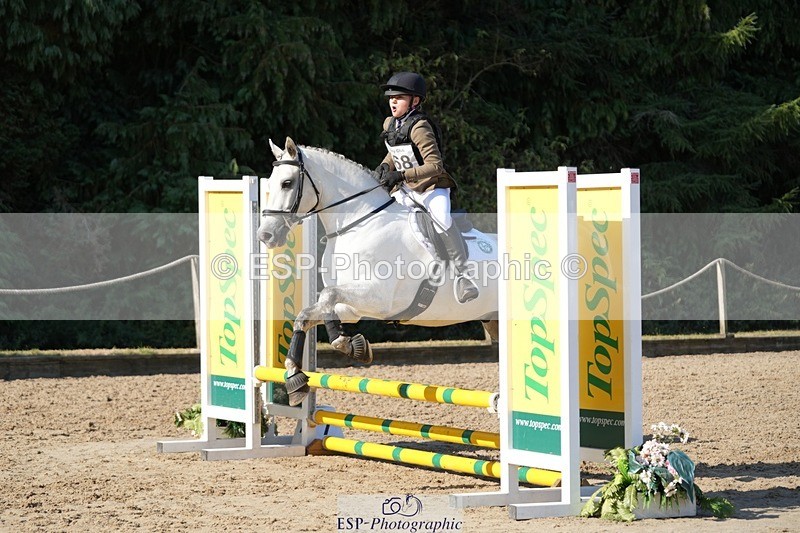 250822A-092617-18876 - WC Round 2 9.00 to 10.00