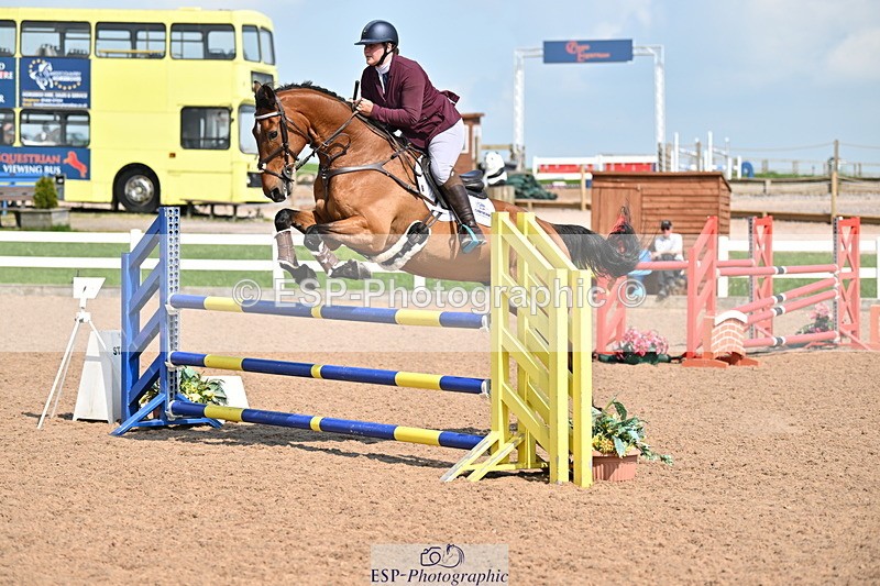 240509A-153010-03039 - Cls 5 1.05m National Am Quali