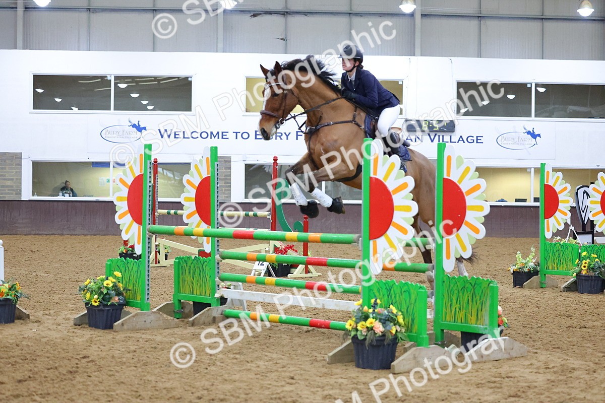 1I0A4784 - Class 9 - Senior Newcomers/ 1.10m Open