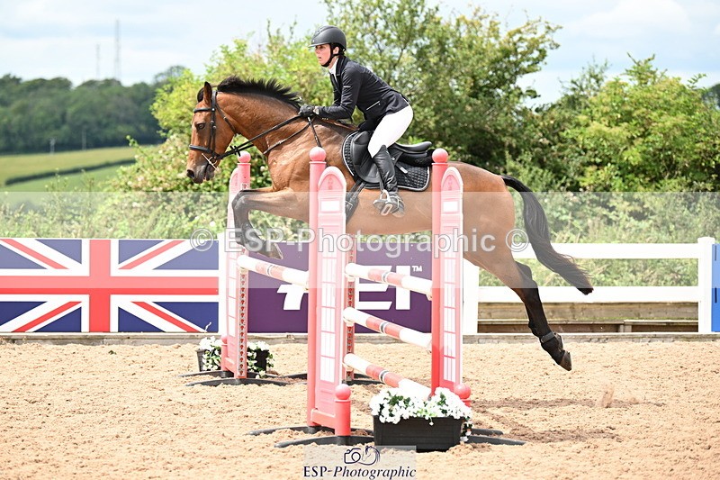 240802A-133019-04609 - Cls 25 1.05m Amateur Qualifier