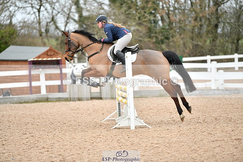 240112A-095020-00191 - Cls 2, British Novice and 90cm Open