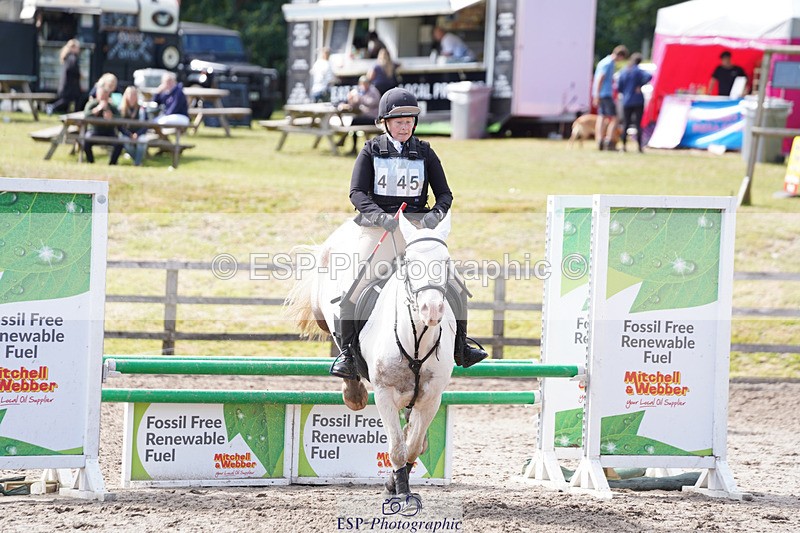 240824X-142036-28174 - 80cm Round 1 14.00 to 15.30