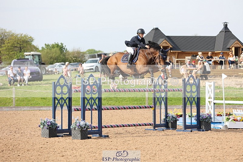 240511A-171543-15284 - Cls 38 National 1.40m Open