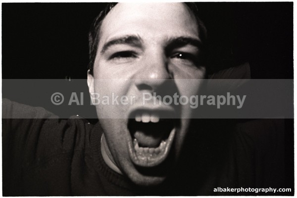 11 - Friends-&-Family @ the music-box 21.02.04