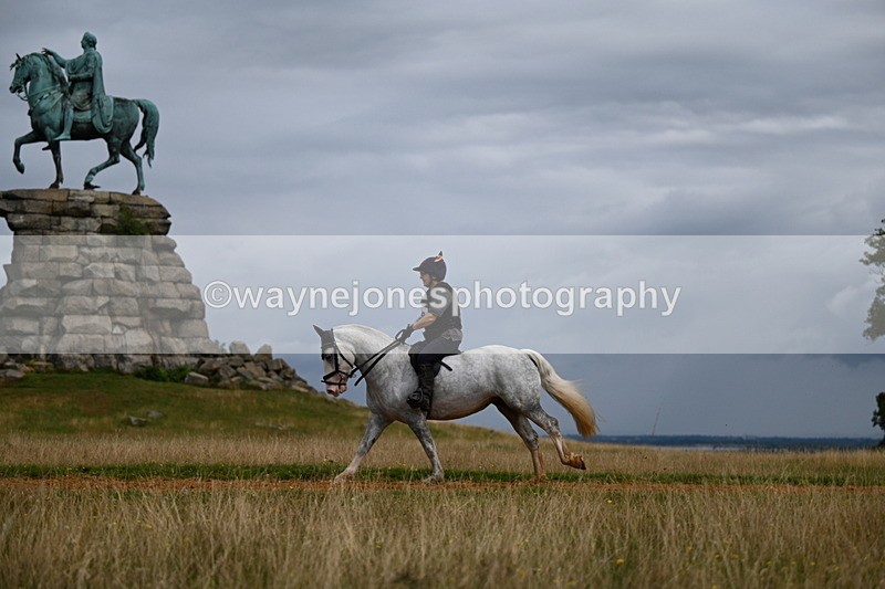 DSC_6012 - Time at Statue 12:17 to 12:44