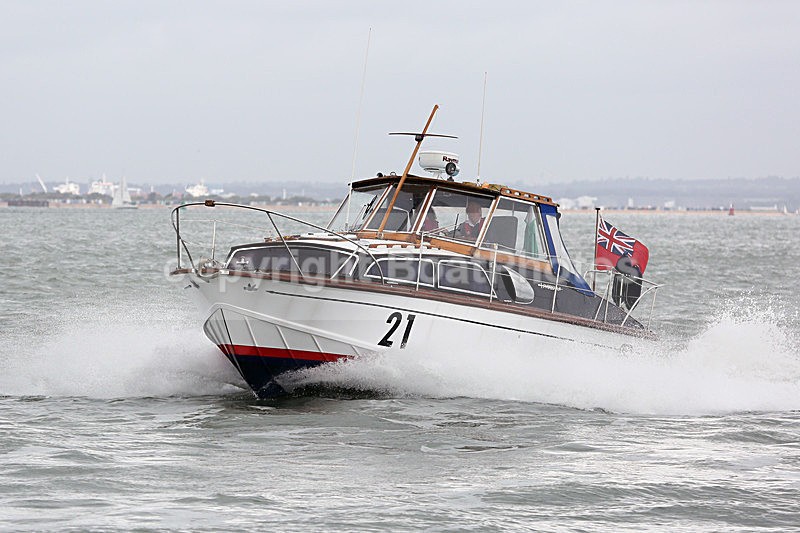 160903 FRIVOLA - FAIREY SWORDSMAN Y92A8933 - Motorboats - Hardtop