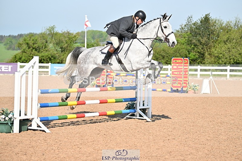 240509A-092400-00107 - Cls 1 British Novice and 90cm Open