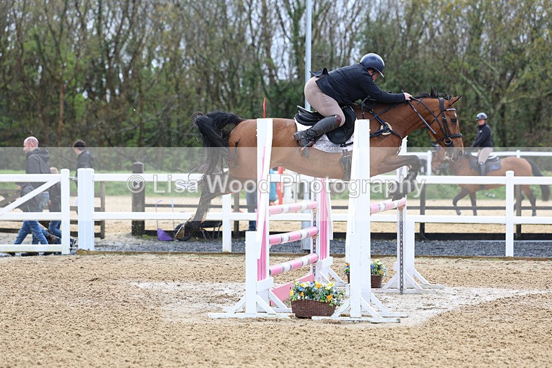3E7A1602 - Class 7: Senior Newcomers/1.10m open