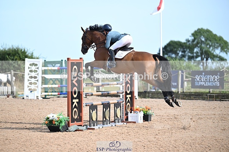 260802-163325-11917 - Cls 53 Foxhunter