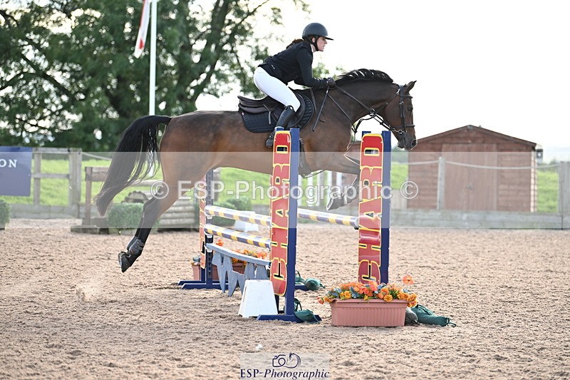 240913A-171024-05298 - Cls 19 Snr 1m Open Speed Derby