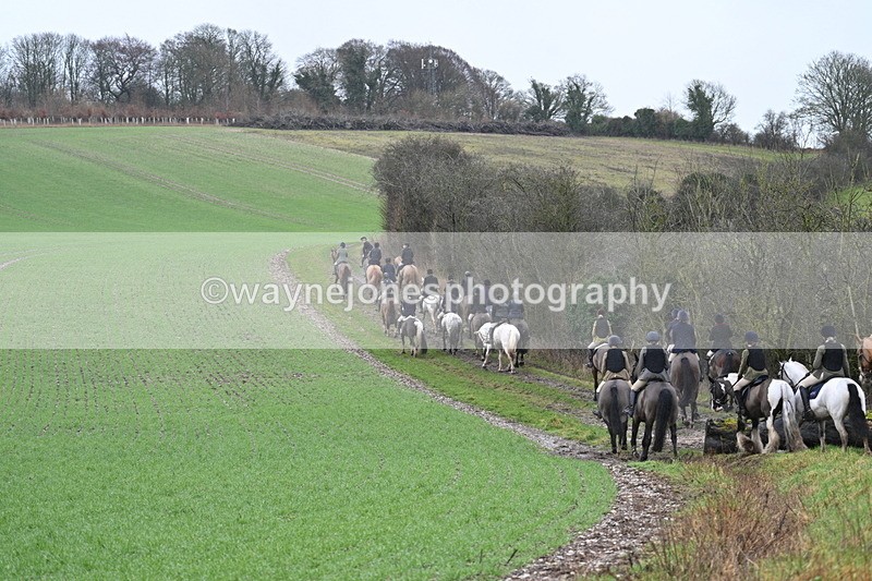 WJ7_7143 - Crossing A Camera