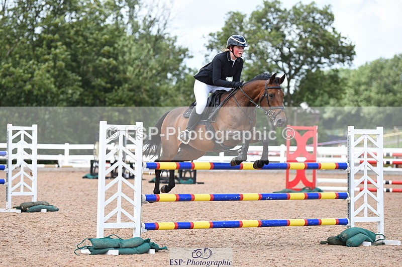 230715A-143950-01346 - Cls 6 Foxhunter & 1.10m Open