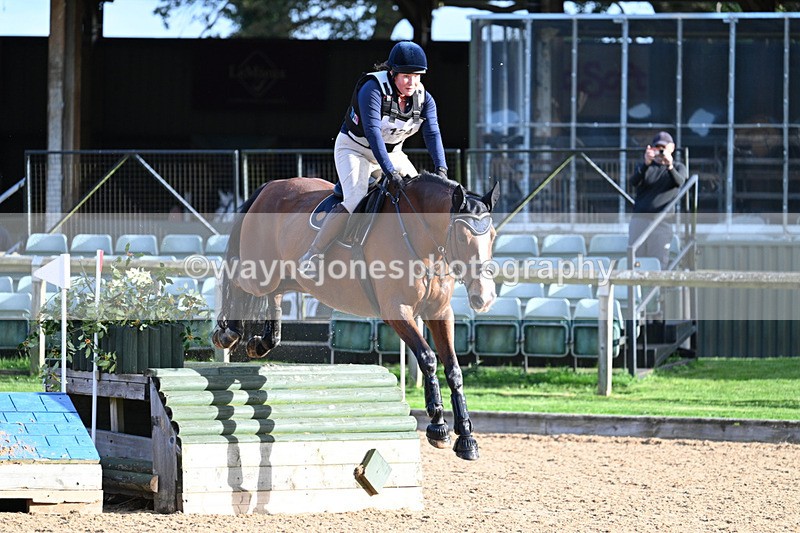 WJ7_5688 - Time 16:18 to 16:39