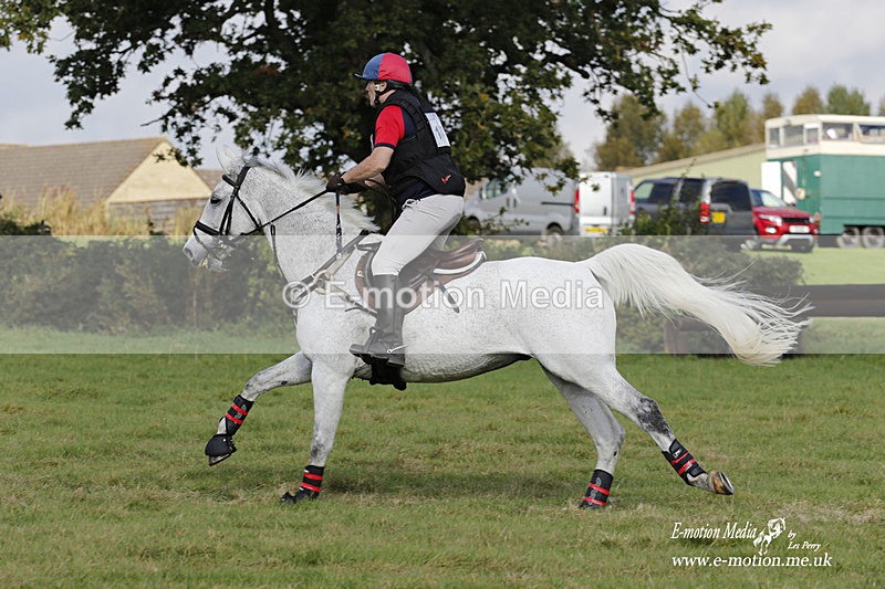  WWHT 171021 3092 - Intermediate (0.90m)  17/10/21