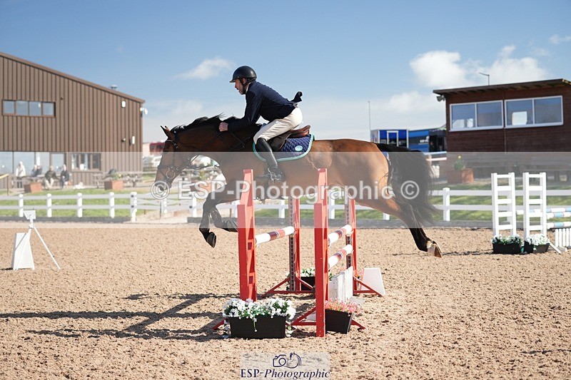 250329-100858-03557 - Cls 20 British Novice and 90cm