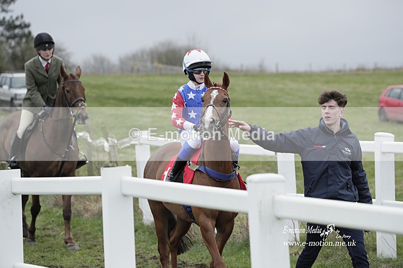 PtP 260323 0985 - New Forest Hounds Point-to-Point Larkhill 26/03/23