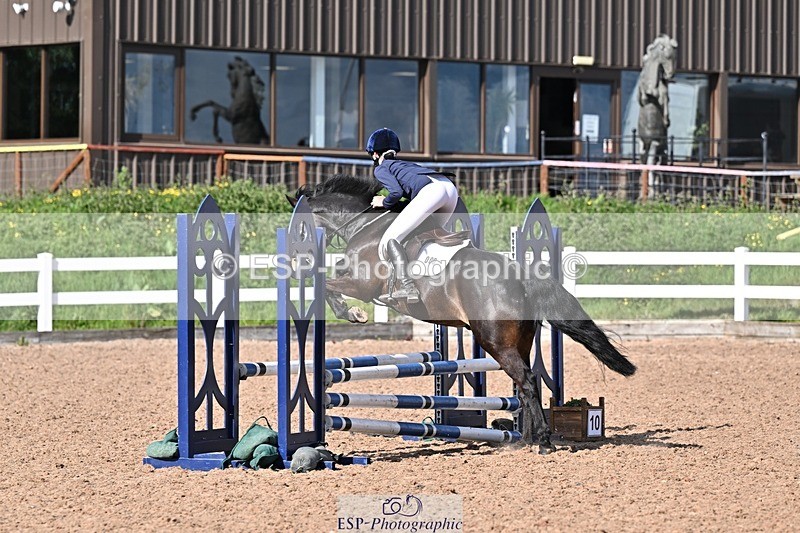 260512-170440-00283 - 70cm Classes
