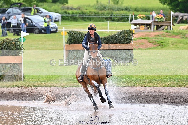 250524A-122710-10197 - B-325-Kat.Raybould-MONBEG.SHELBY