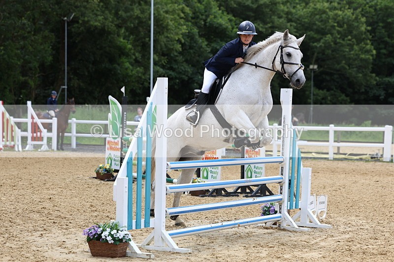 3E7A6327 - Class 4: Senior British Novice/90cm open