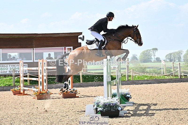 240509A-145227-02548 - Cls 11 National 1.40m Open