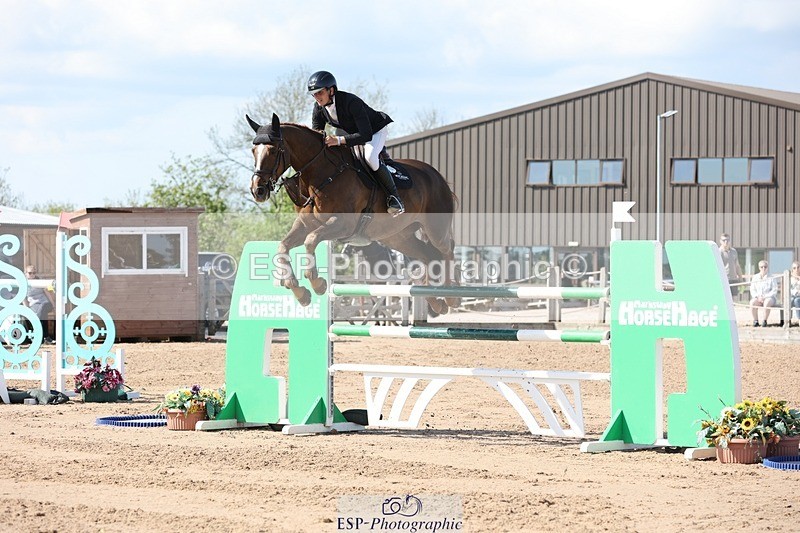 250427-160548-18329 - Cls 24 - 1 Star Gold Tour