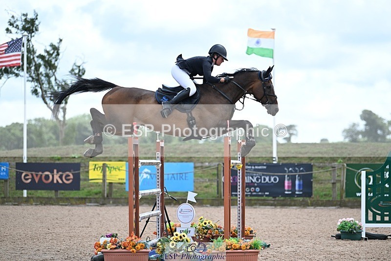 250720-132122-19870 - Cls 8, 3 star Big Tour Start til Break