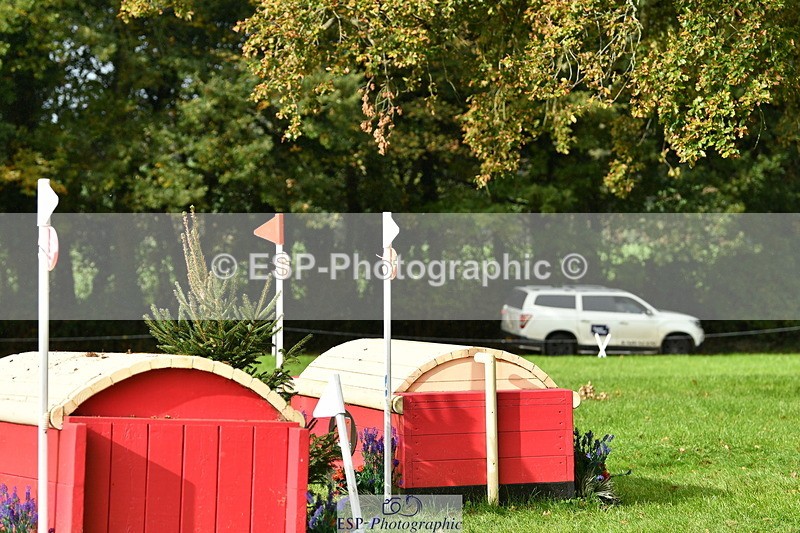 251025A-114527-18816 - F-401-Helen.Hickson