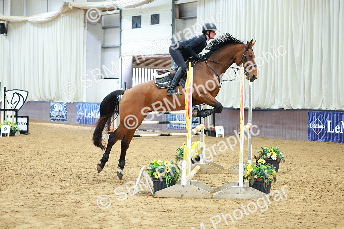 SBM_006627 - Class 17 - Senior Discovery - 1.00m