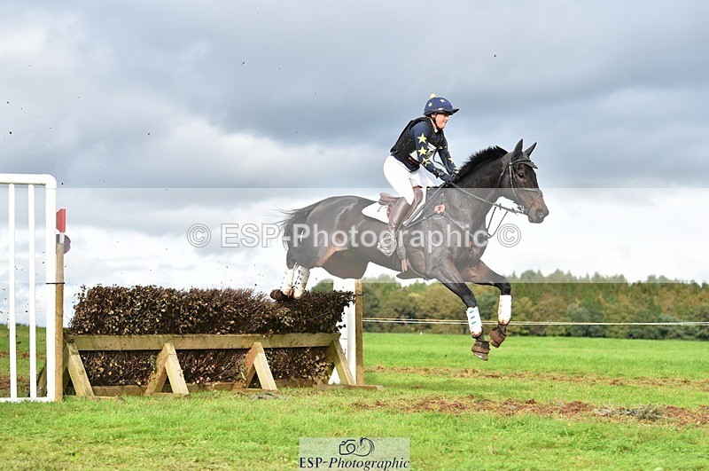 231021-140338-18837 - 473-COUNTING.STARS-Victoria.Newitt-SC+XC