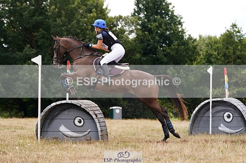 250802A-123238-04053 - C-126-Suzie.Mcgeorge-HORGANS.MAYFLOWER
