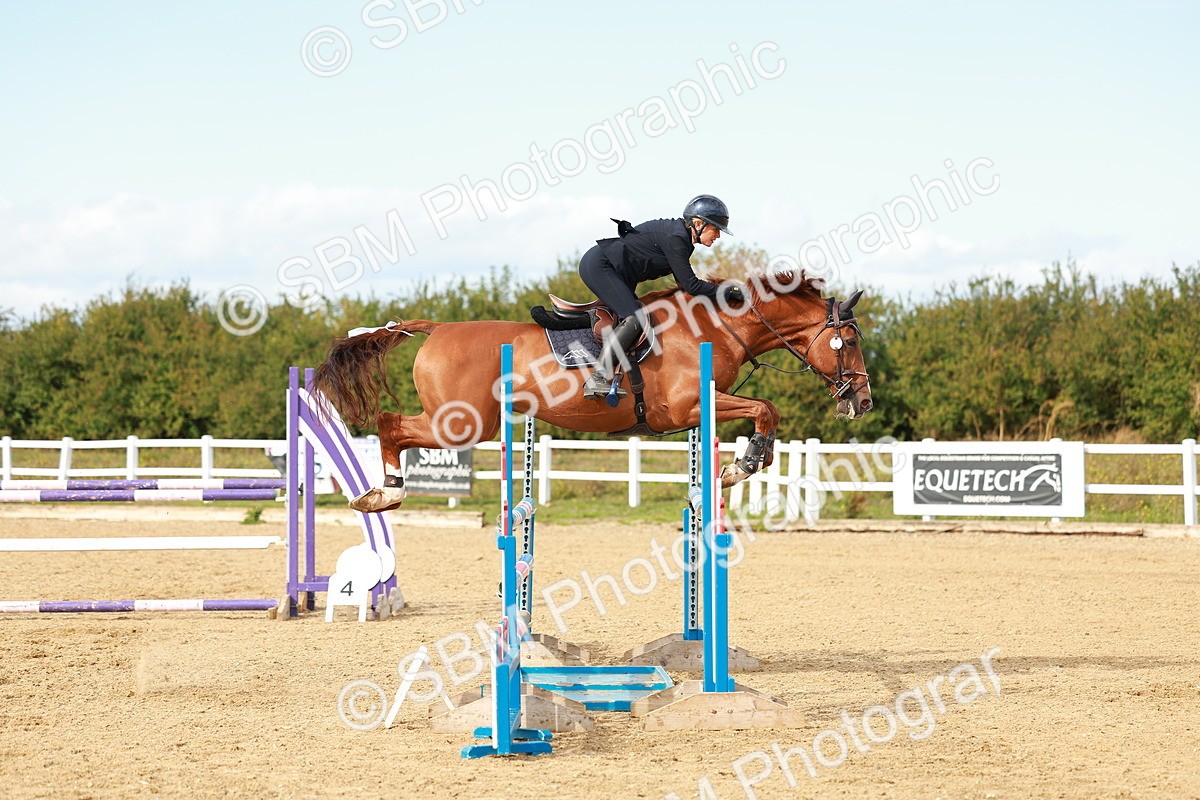 SBM_001837 - Class 4 - Senior Newcomers - 1.10m