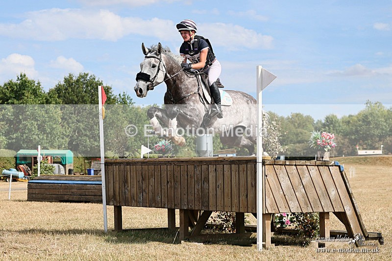 BEXC 140826 1785a - Equestrian