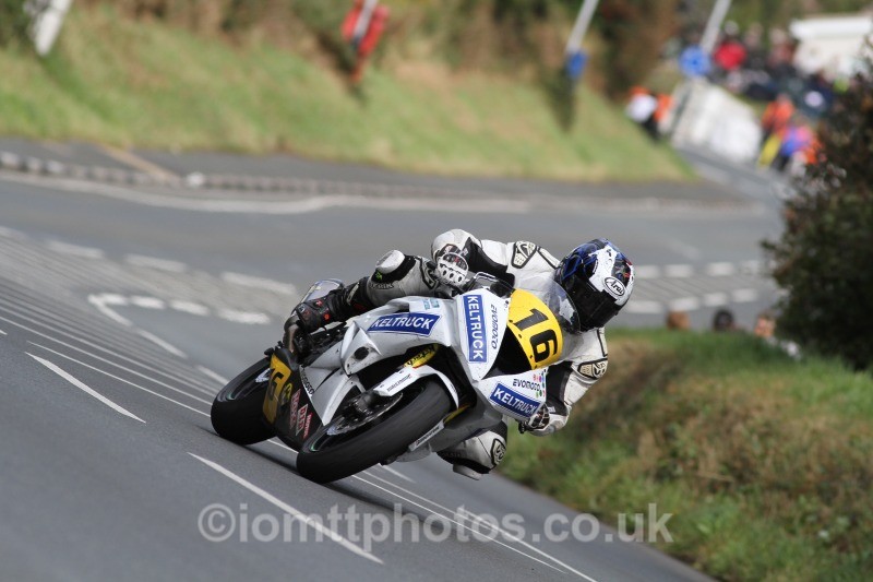  - Full Factory Senior Manx Grand Prix