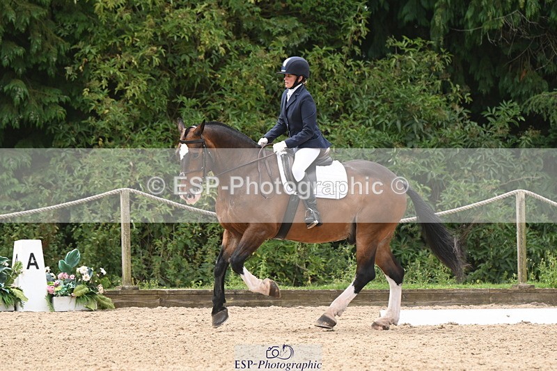 250719A-120348-04584 - 026-Carol.Quantrill-Cormoy.Lad