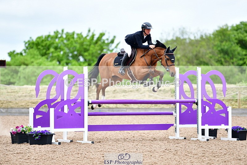 240523A-104321-00869 - Cls 11 Discovery and 1m Open