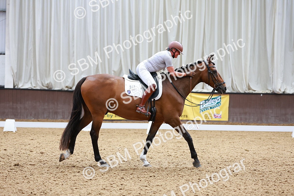 SBM_003903 - Para PYO Warm Up