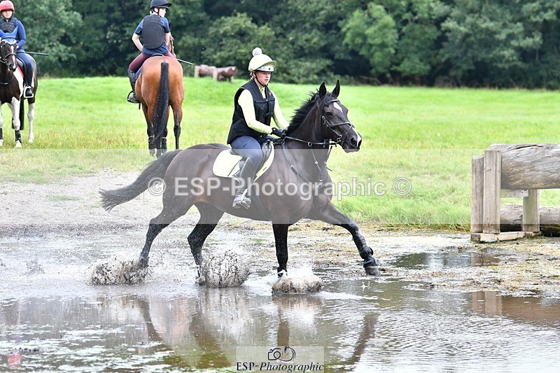 230817-145132-03046 - Abbie's 2nd Group - XC