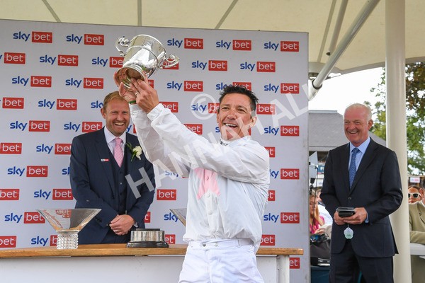 260823-Race 4-Absurde-1066 - Race 4 Sky Bet Ebor Handicap