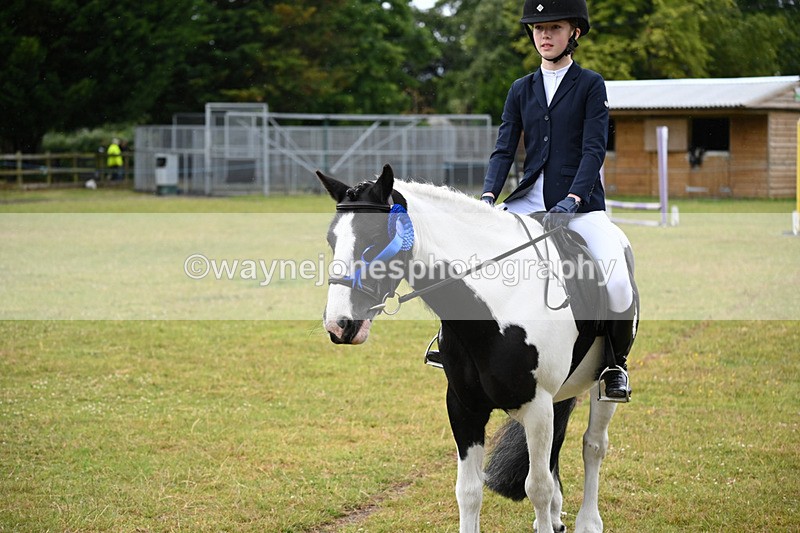 WJ6_8627 - Class 9 Tack & Turned out