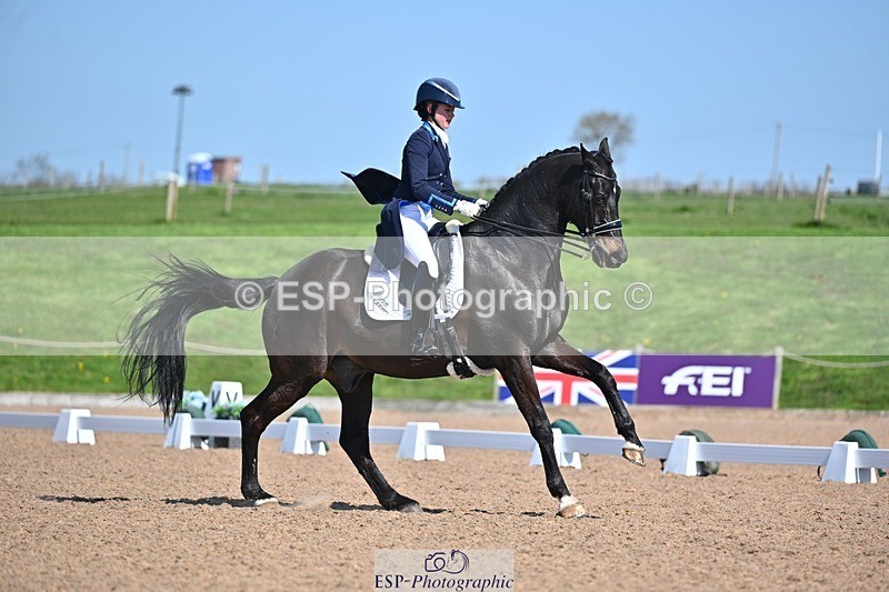 250405-122952-10667 - 174-Sarah.Khairallah-Ilowette