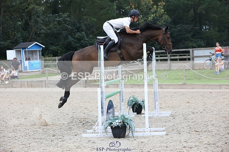 230908-173932-03423 - Cls 9 Snr Newcomers & 1.10m Open