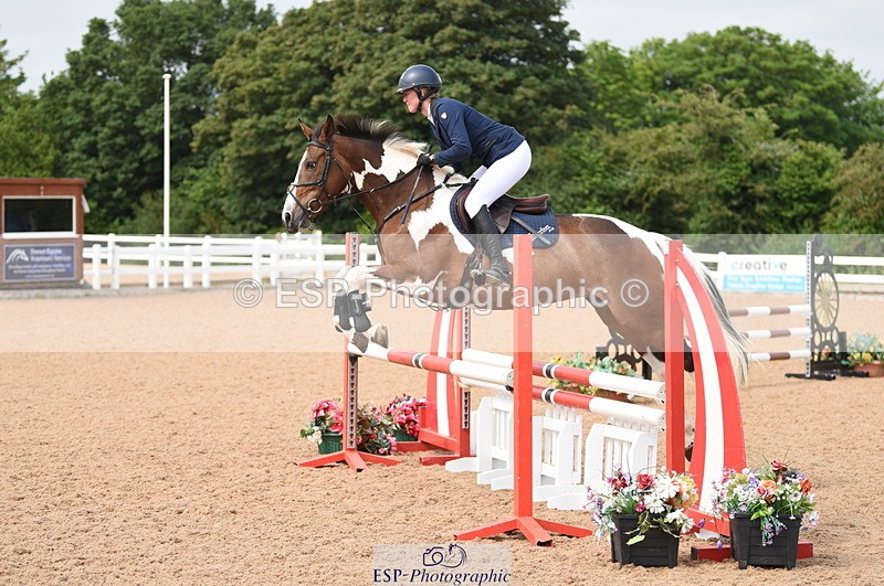 230628A-102948-00098 - Cls 1 British Novice & 90cm Open