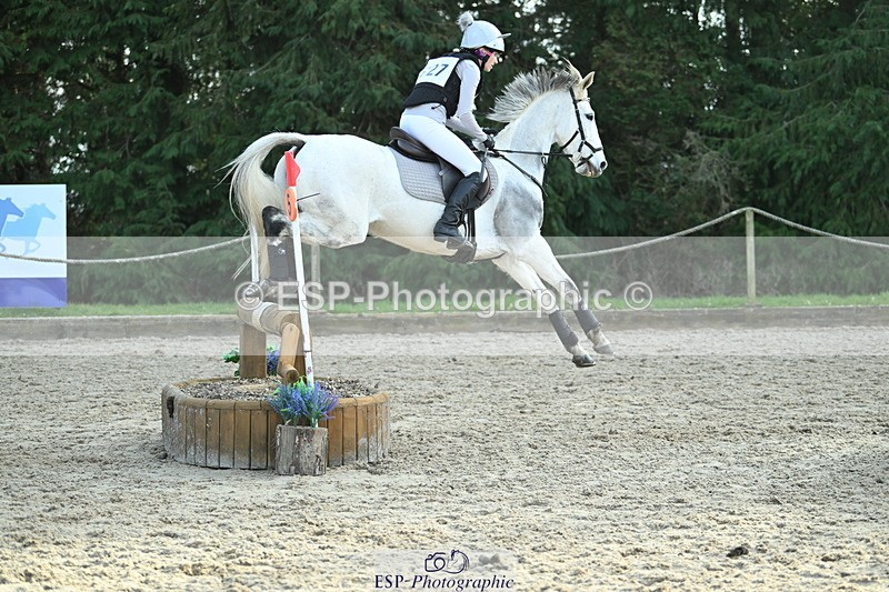 250309A-152645-01992 - Cls 03 90cm 15.05 to End