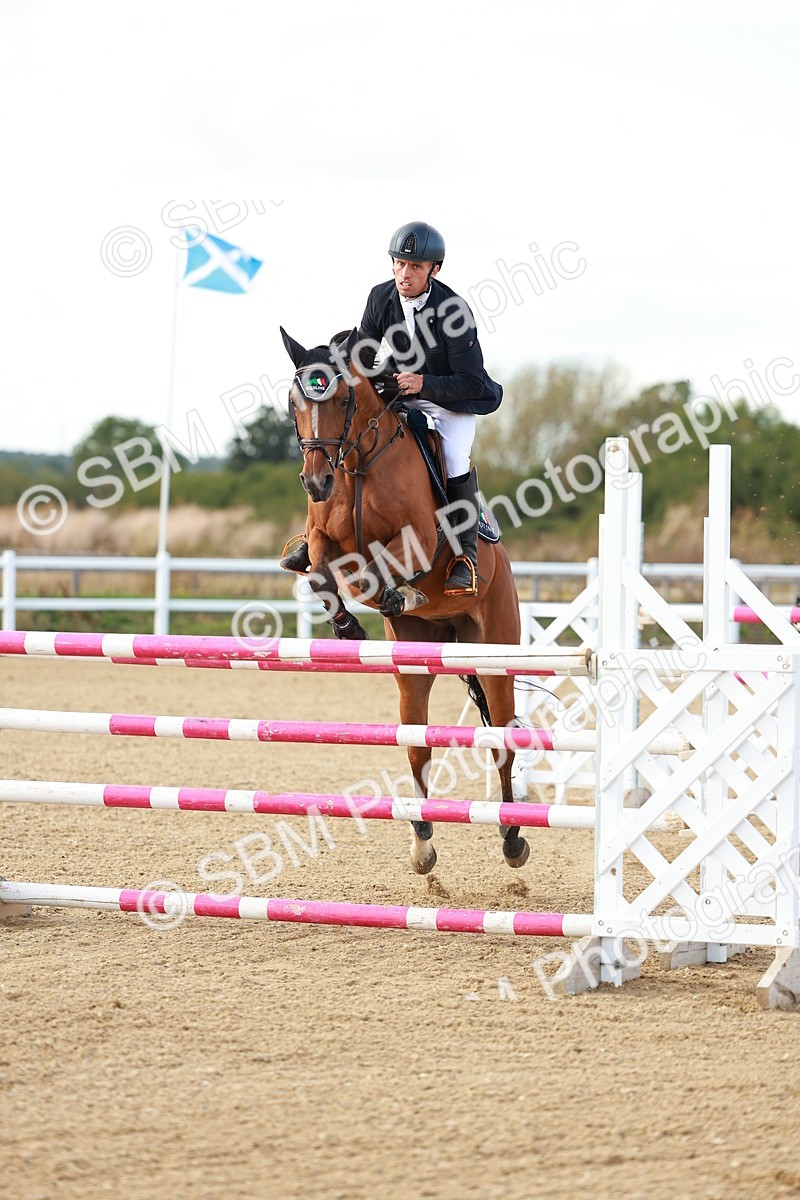 SBM_002101 - Class 5 - Senior Foxhunter - 1.20m