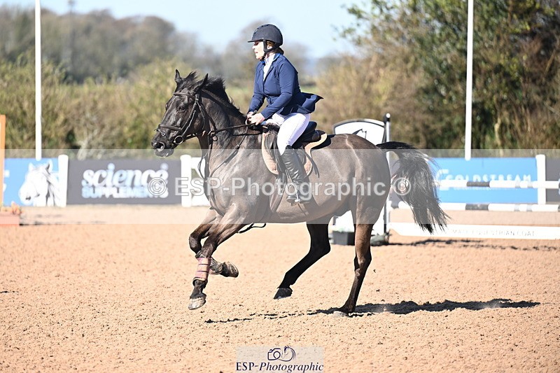 260318B-103606-00128 - Clear Round & Brit Nov 90cm
