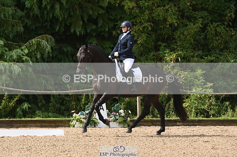 250719A-101209-03285 - 049-Veronica.Roberts-For.J'Adore